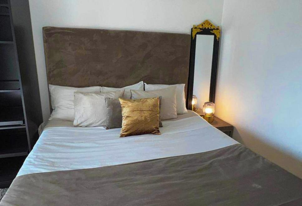 Private Room In Apartment Malmo Ngoại thất bức ảnh